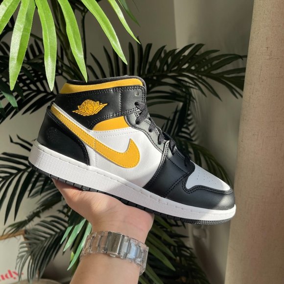 jordan 1 high white pollen black
